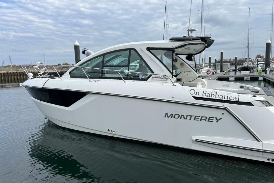 2018 Monterey 36 Sport Coupe