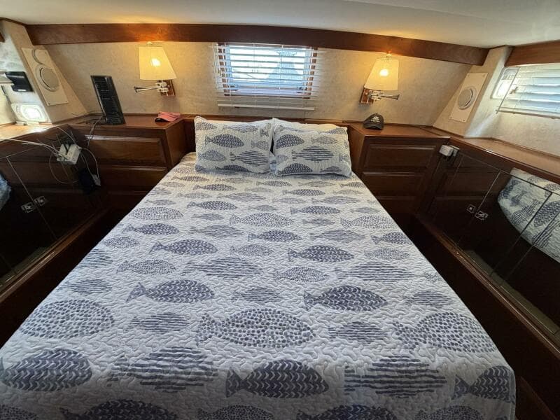 1987 Viking 44 Motor Yacht