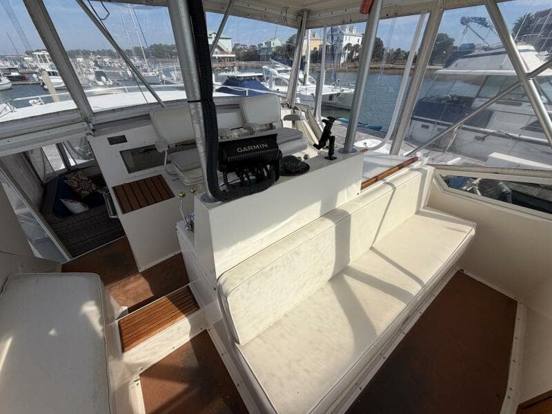 1987 Viking 44 Motor Yacht