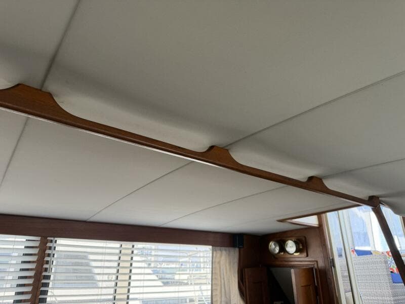 1987 Viking 44 Motor Yacht
