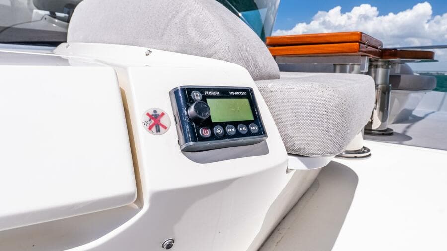 2022 Absolute Navetta 64