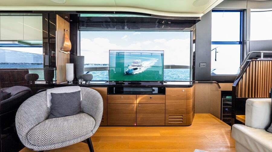 2022 Absolute Navetta 64