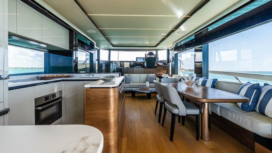 2022 Absolute Navetta 64