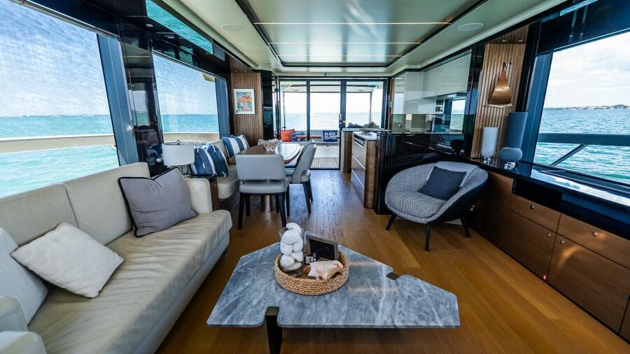 2022 Absolute Navetta 64