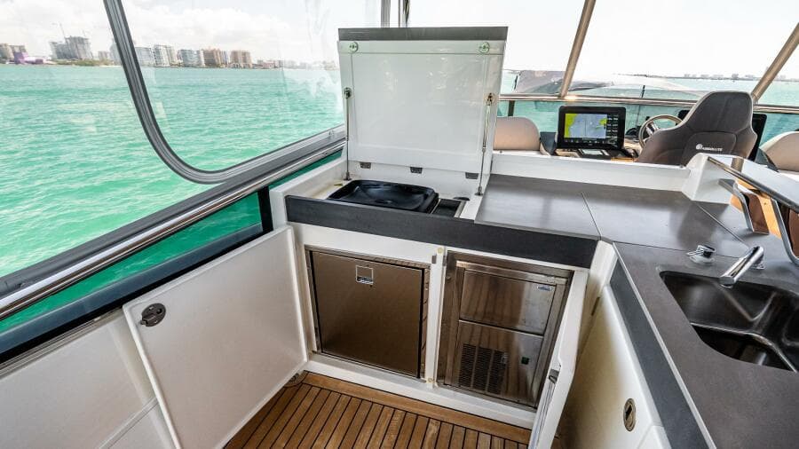 2022 Absolute Navetta 64