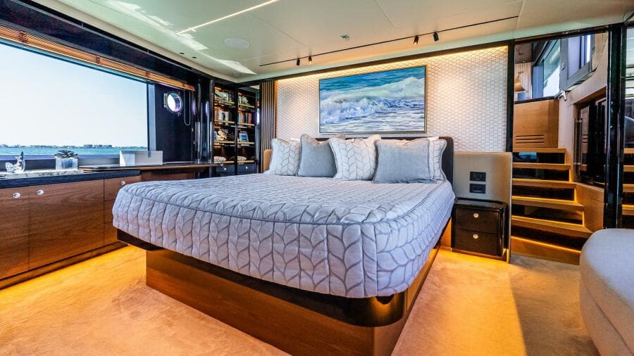 2022 Absolute Navetta 64