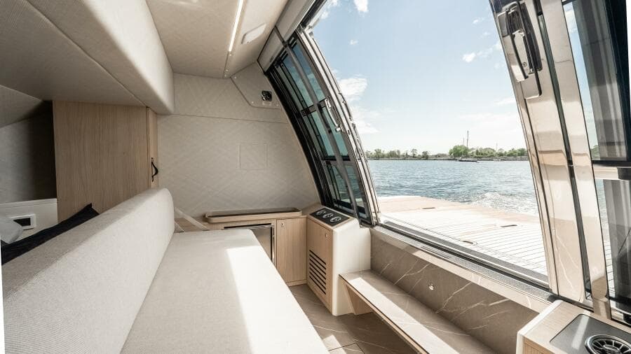 2022 Absolute Navetta 64
