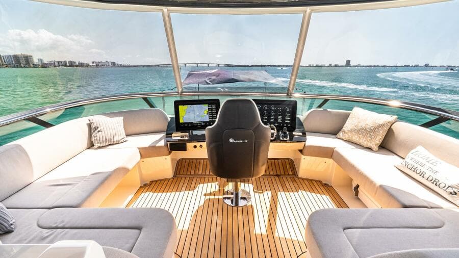 2022 Absolute Navetta 64