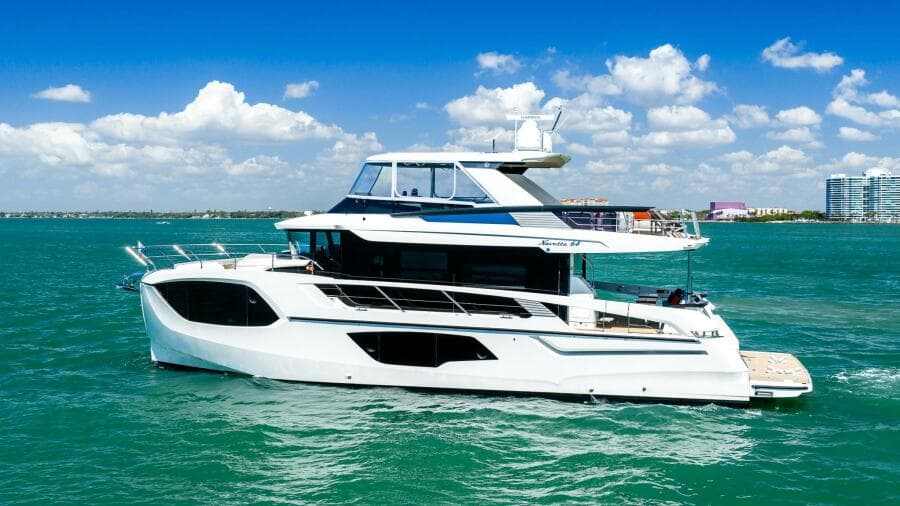 2022 Absolute Navetta 64