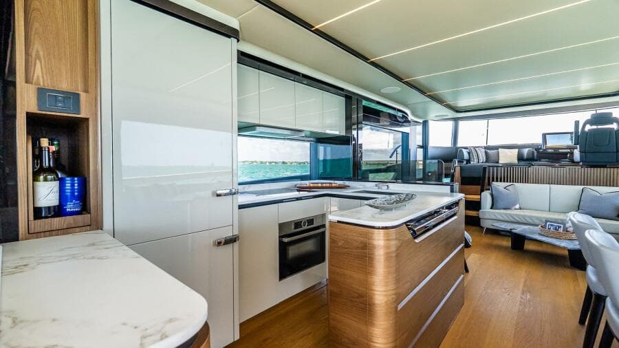 2022 Absolute Navetta 64