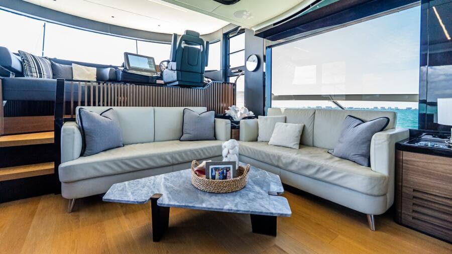 2022 Absolute Navetta 64