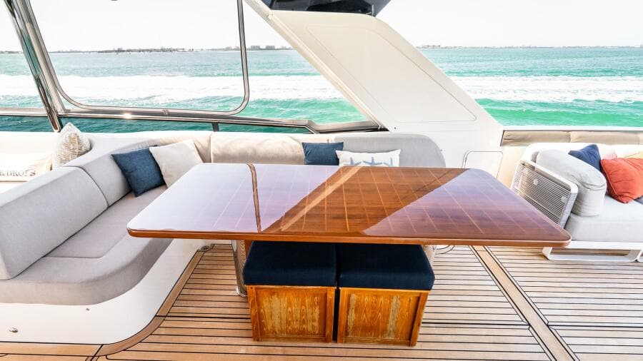 2022 Absolute Navetta 64