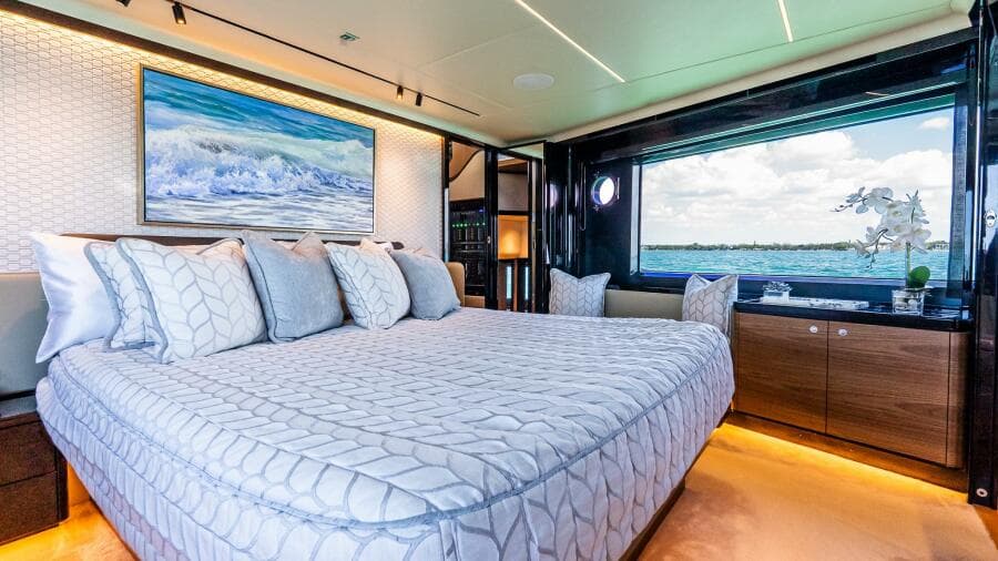 2022 Absolute Navetta 64
