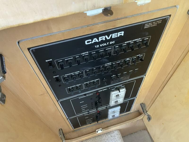 1994 Carver 