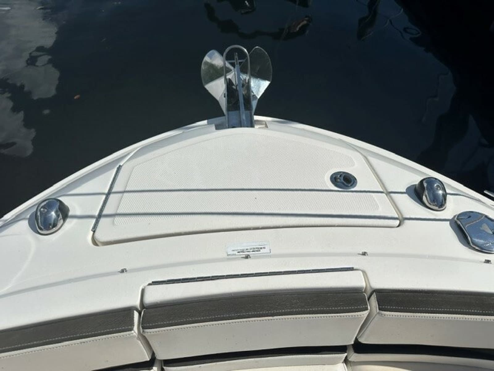 2018 Sea Ray SLX 310 - Sales Therapy