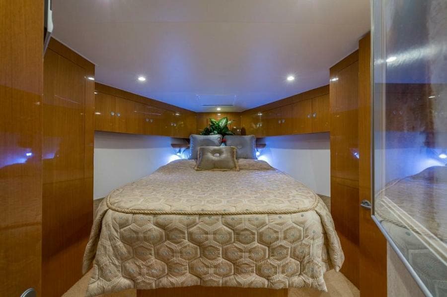 Post 53 - Ros Lyn - VIP Stateroom