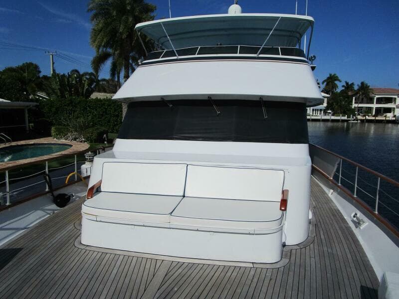 Bow Seat  