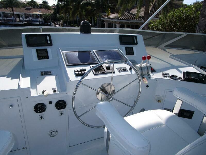 Flybridge Helm 