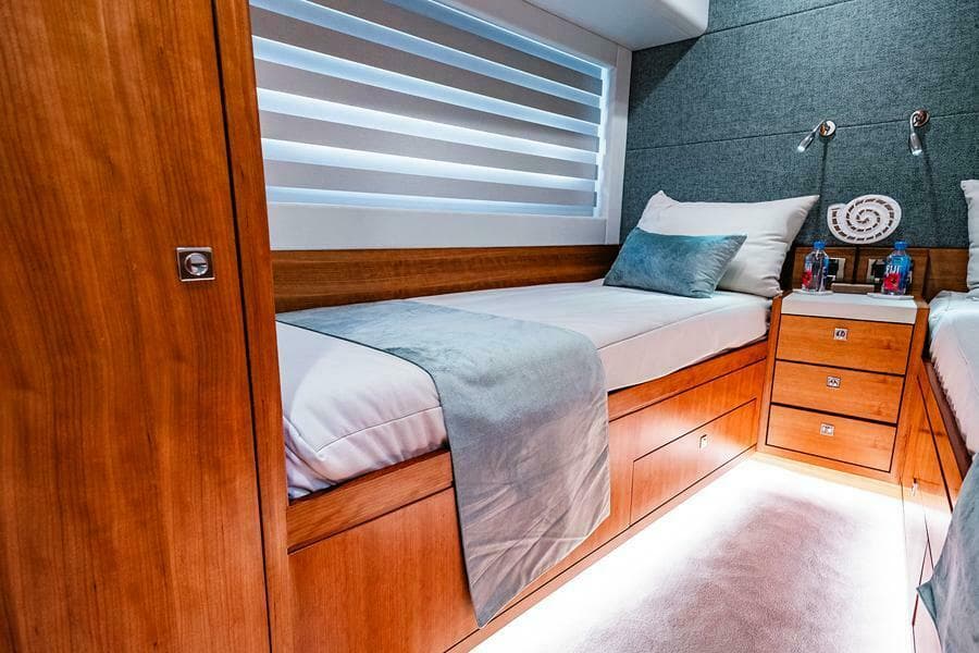Port Guest Cabin  