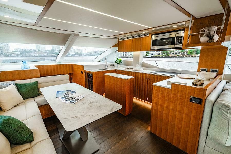 Galley to Stbd  