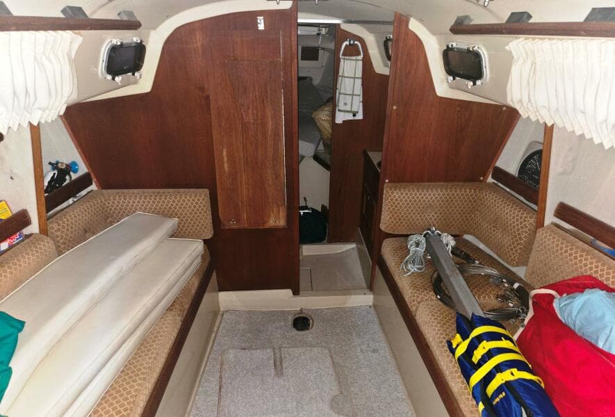 1983 O'Day 28