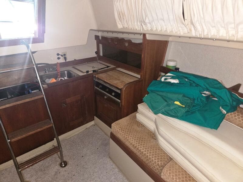 1983 O'Day 28