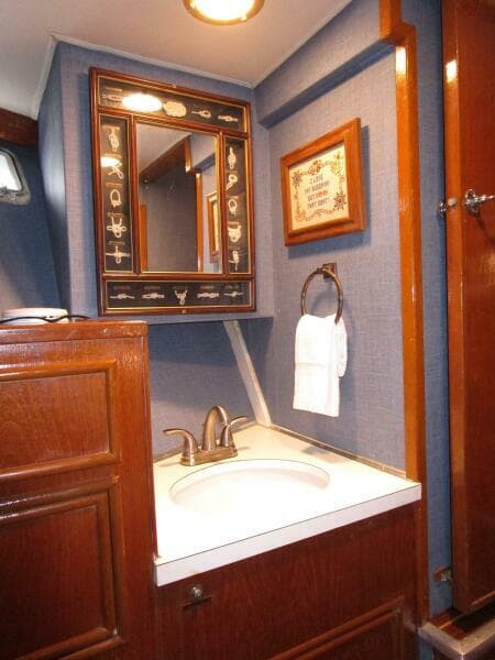 Forward Guest Crew Cabin  
