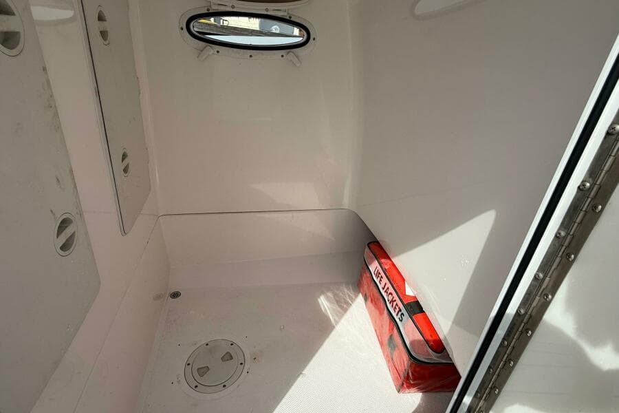 2015 Airship 330