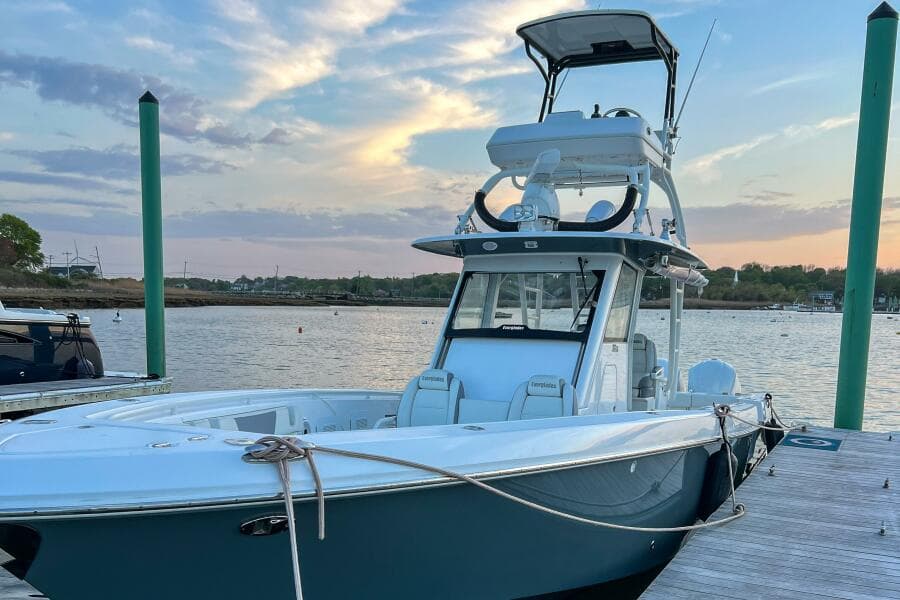 2017 Everglades 355 CC