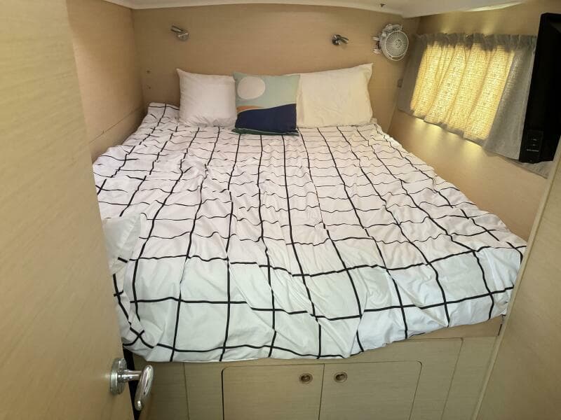 2010 Lagoon 380