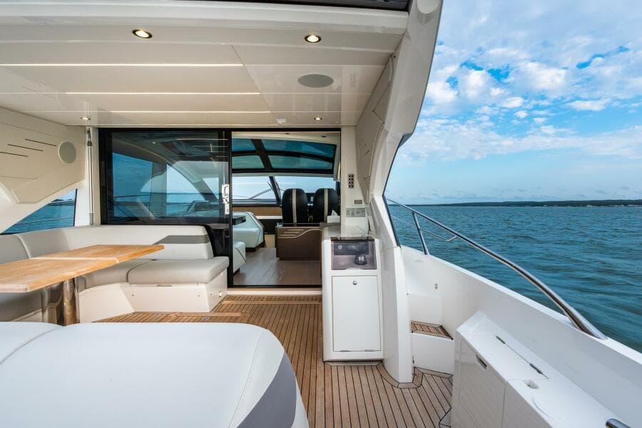 2021 Sunseeker Predator 60 EVO