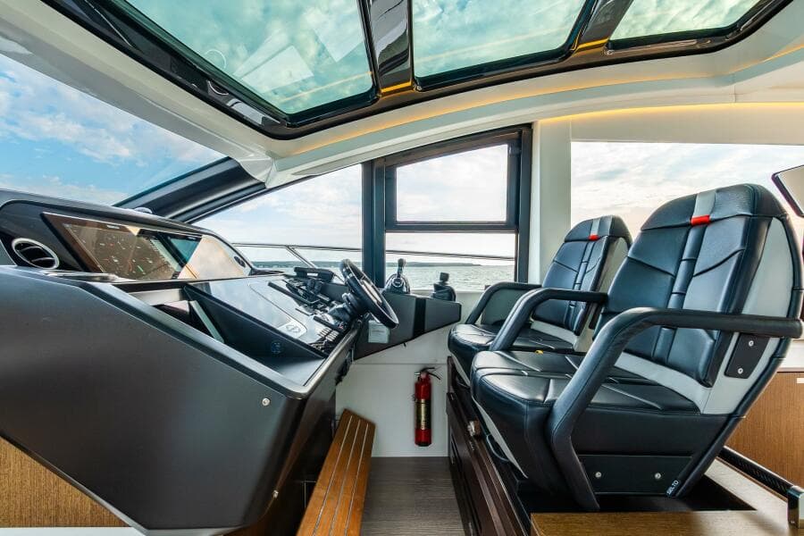 2021 Sunseeker Predator 60 EVO