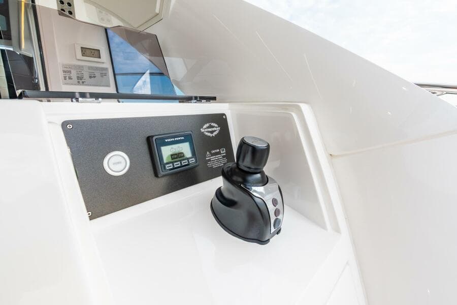 2021 Sunseeker Predator 60 EVO