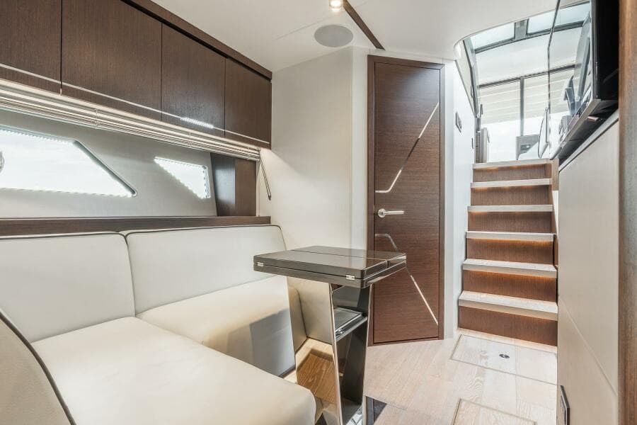 2021 Sunseeker Predator 60 EVO