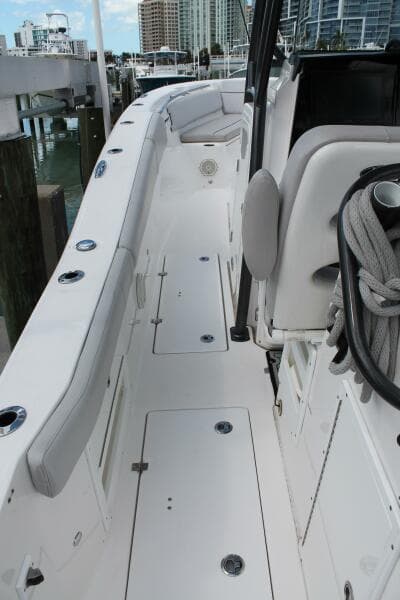 2018 Sea Fox 328 Commander