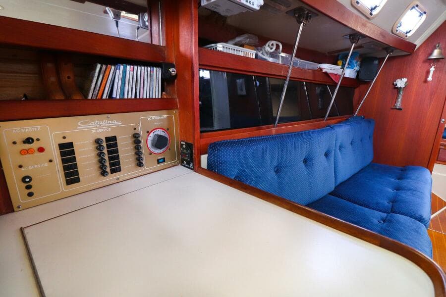 1987 Catalina 34