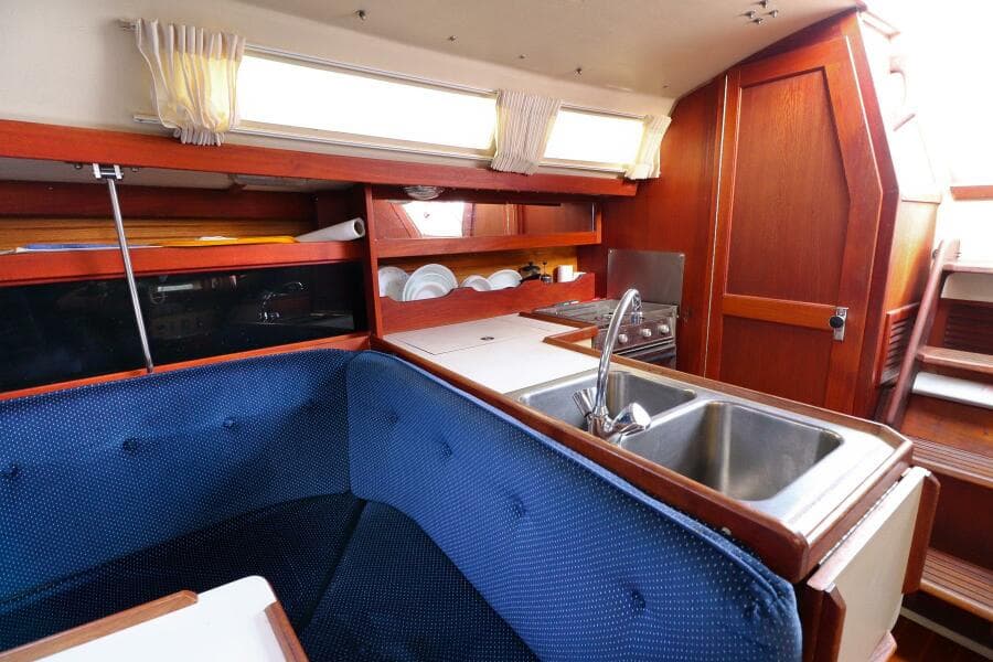 1987 Catalina 34