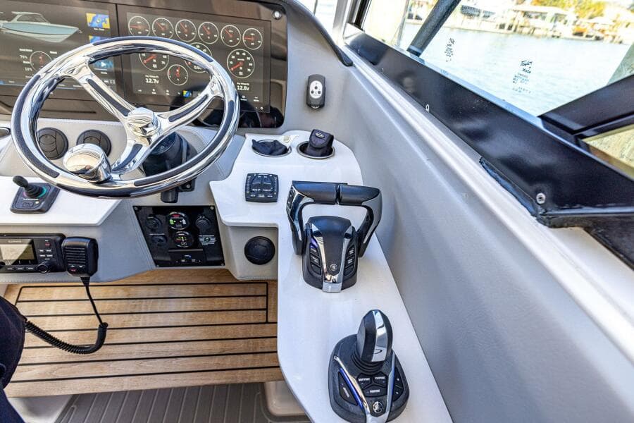 2022 Regal LX 36