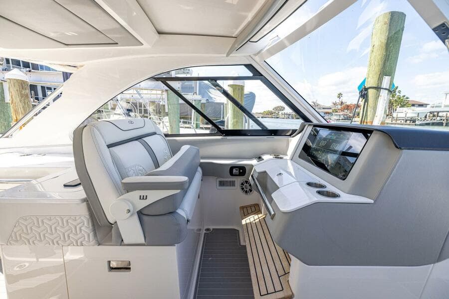 2022 Regal LX 36