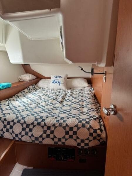 2014 Beneteau 45