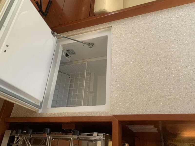 2014 Beneteau 45