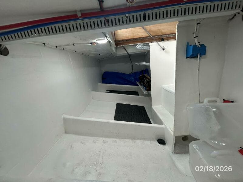 37' Great Harbour commissary port