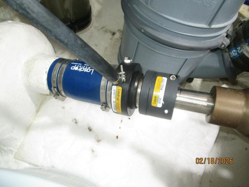 37' Great Harbour port shaft seal