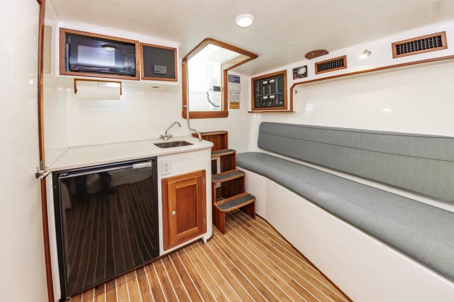 2003 Custom Carolina 40 Layton Express