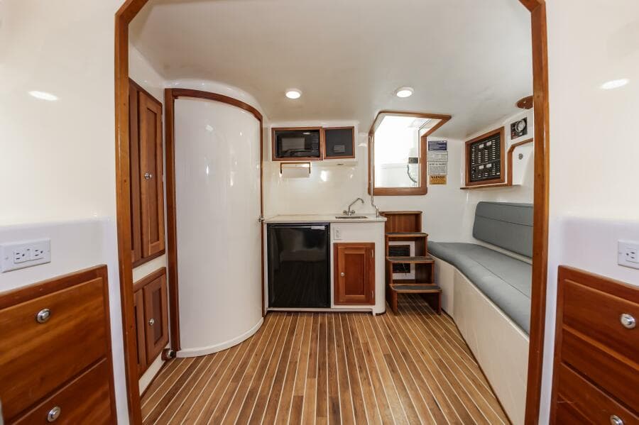2003 Custom Carolina 40 Layton Express