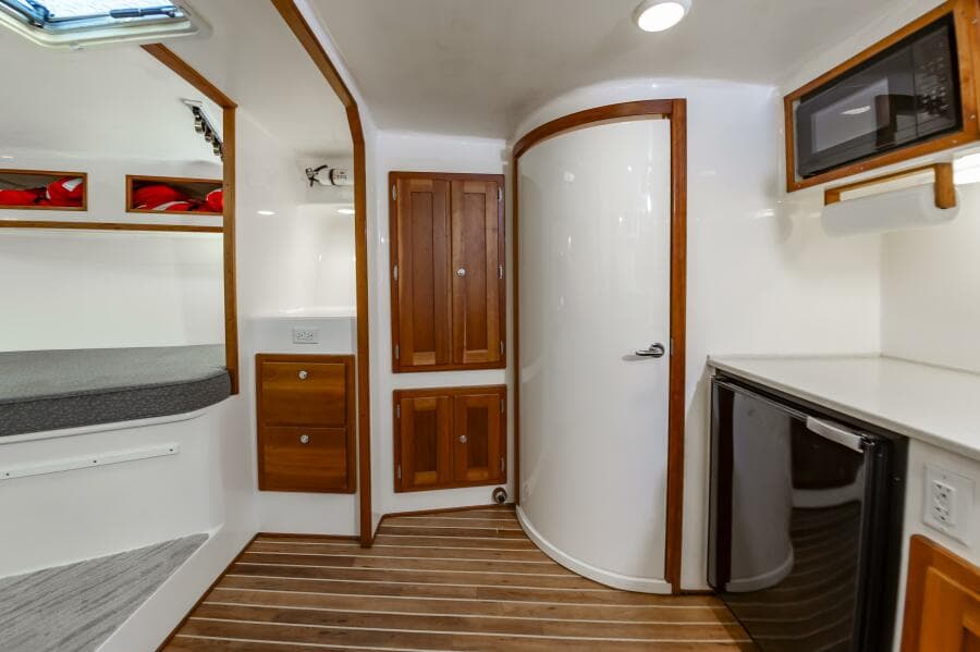 2003 Custom Carolina 40 Layton Express