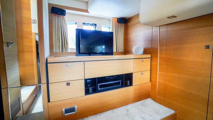 2009 Fairline 