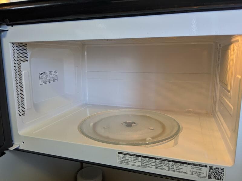 46' Chris Craft 1986 Galley