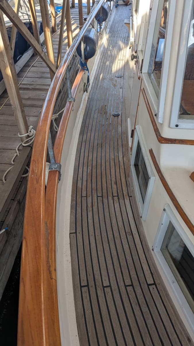 1974 Grand Banks 36 Classic