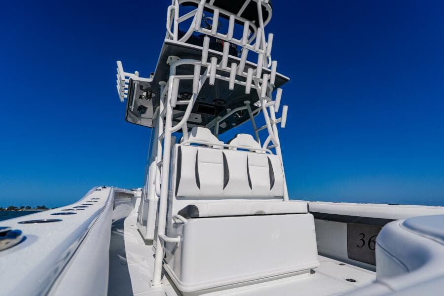 2025 Yellowfin 36 Offshore